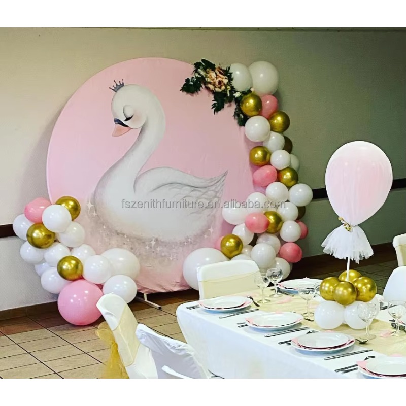 غطاء خلفي على شكل قوس من القما - مراجعة Sequin Fabric Panel وسعره