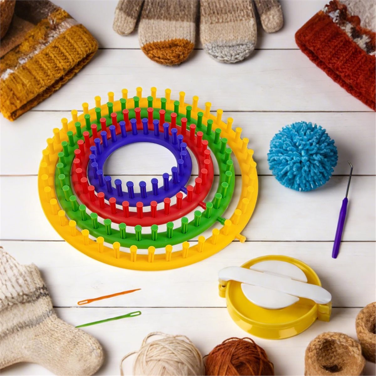 طقم حياكة خفيف الوزن مع أداة ص - مراجعة Pom Pom Maker Tool وسعره