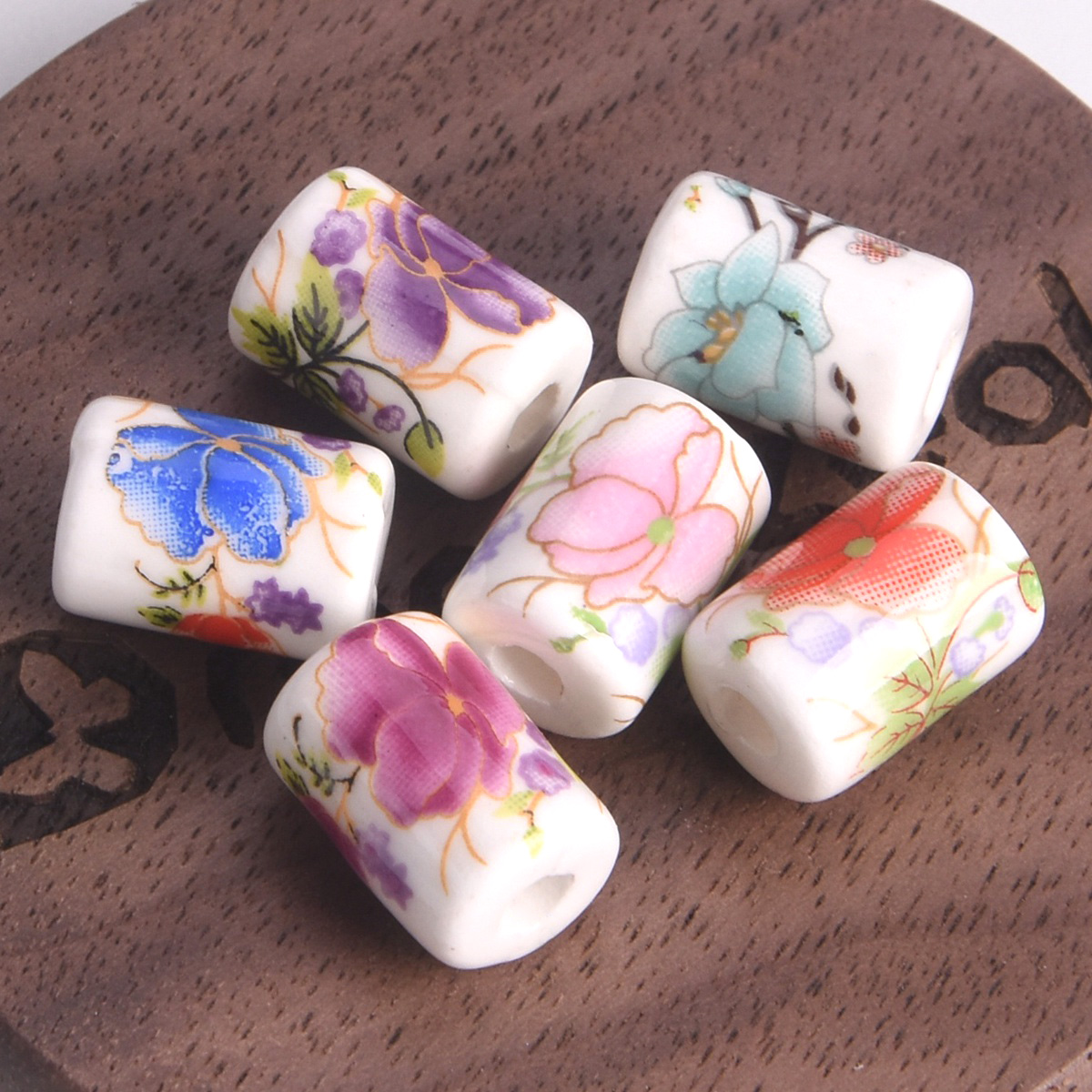 10 قطع من الخرز الخزفي على شكل - مراجعة Embellishment Crafts وسعره