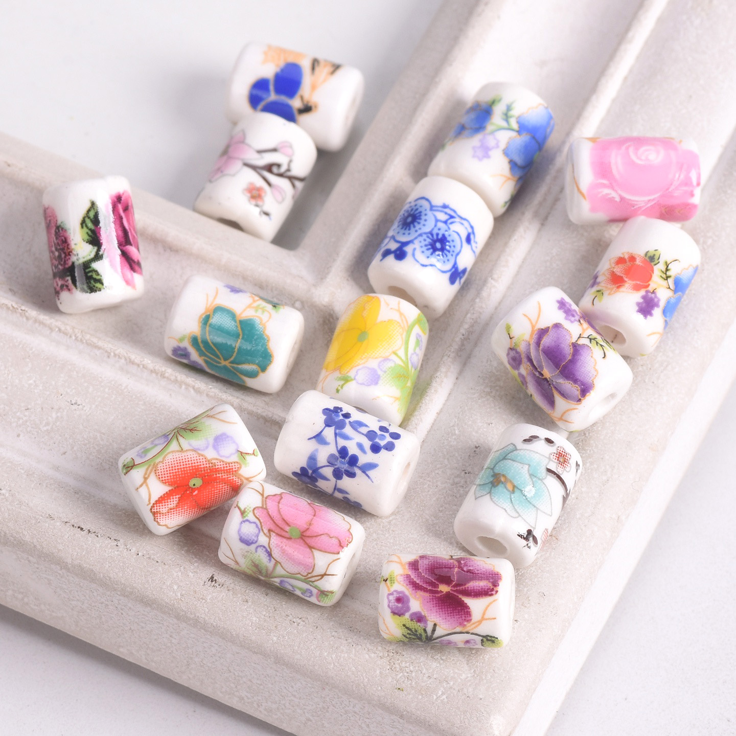 10 قطع من الخرز الخزفي على شكل - مراجعة Embellishment Crafts وسعره
