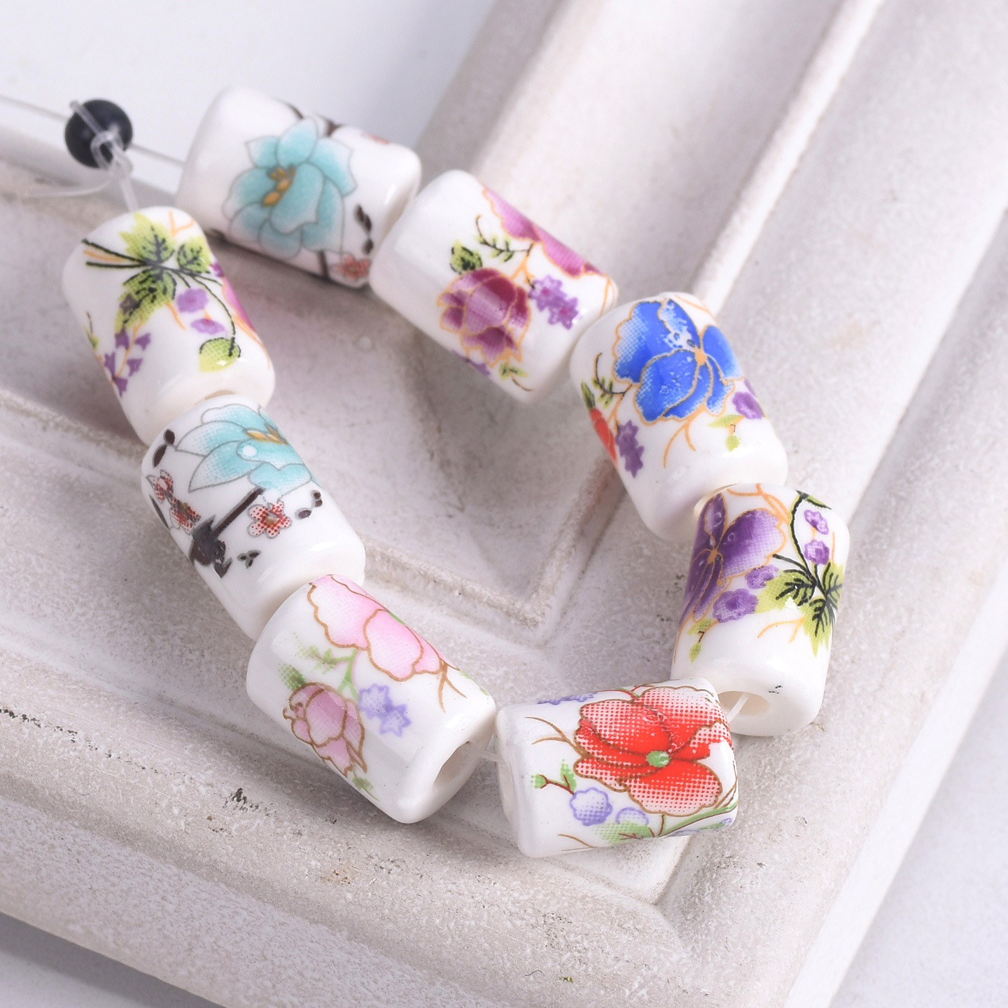10 قطع من الخرز الخزفي على شكل - مراجعة Embellishment Crafts وسعره
